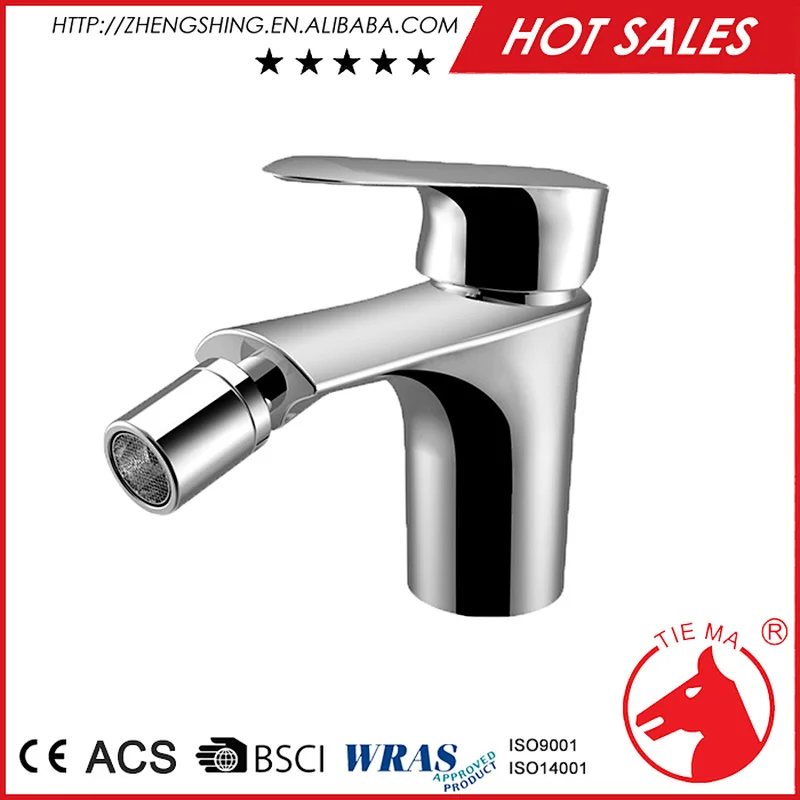 simple style hot and cold bidet faucet with ceramic valve and chrome plated