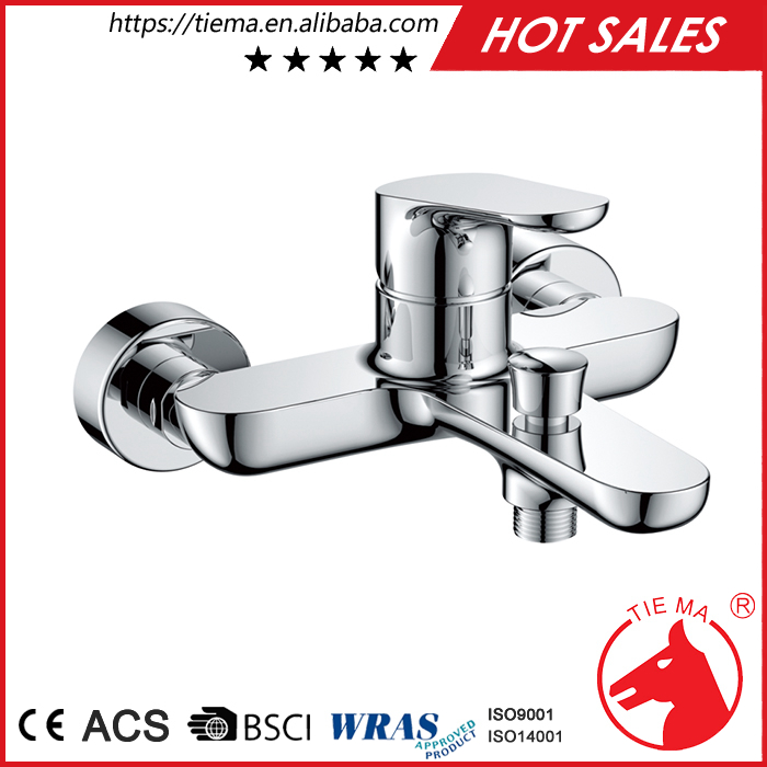 single lever bath faucet