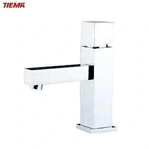 single handle brass bathroom faucet
