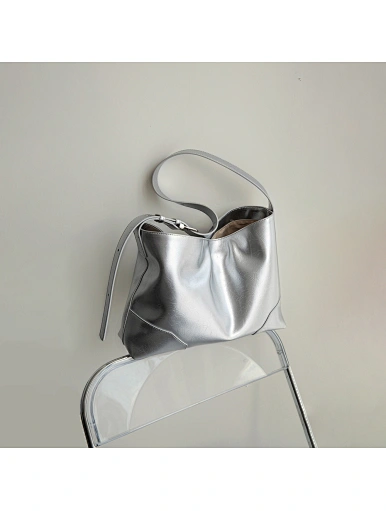 large capacity tote bag