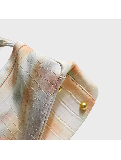 leather purse