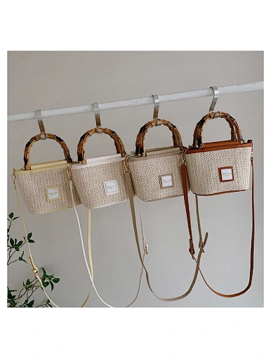 women straw shoulder bags