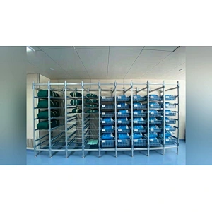 estantería de almacenamiento de farmacia