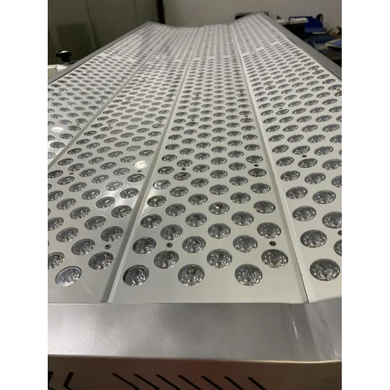 Big LED unilateral phototherapy canopy multi-wavelengths red light panel