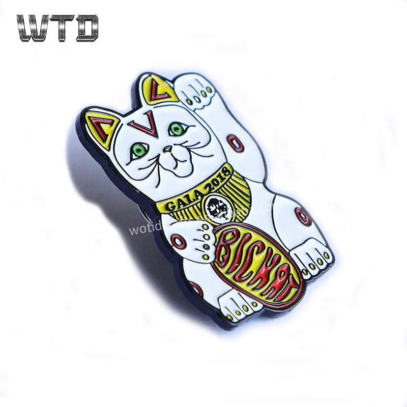 Custom enamel cat pin