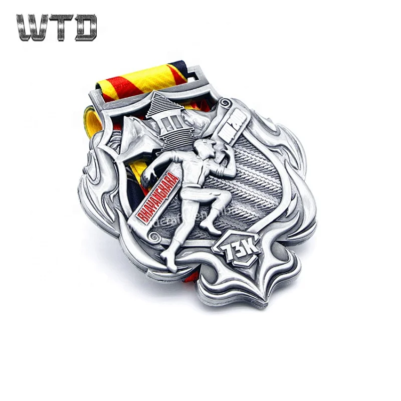 triathlon sport medal