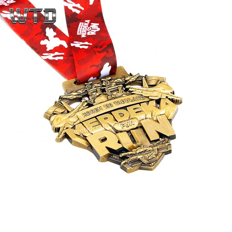 triathlon medallion