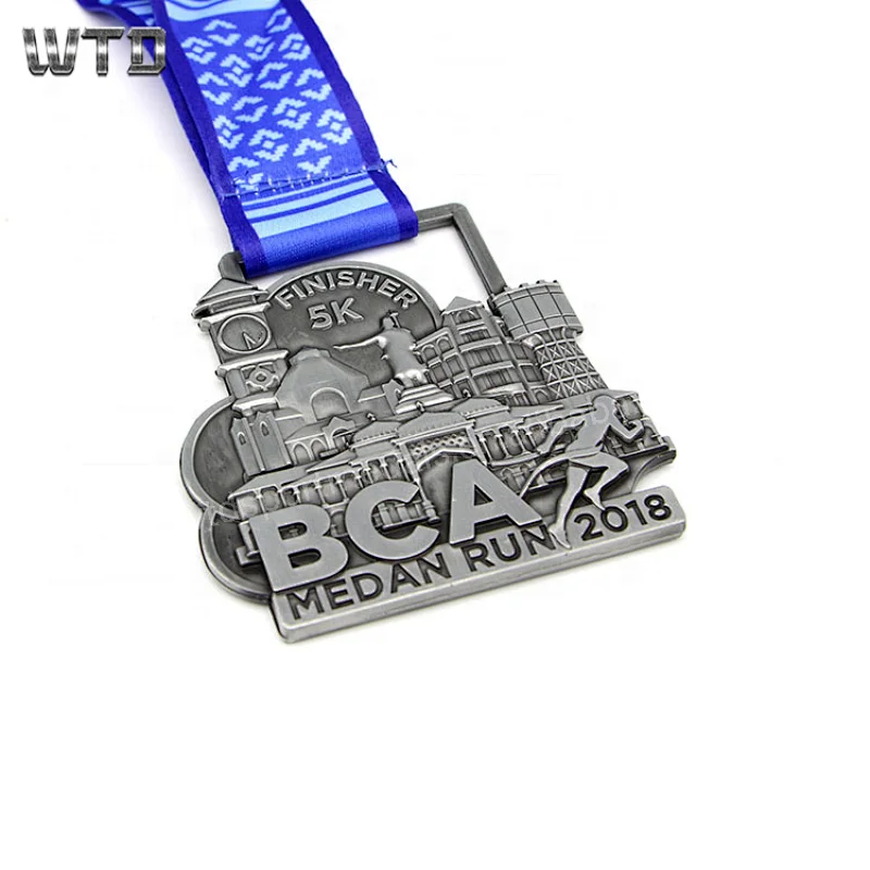 Triathlon Medal