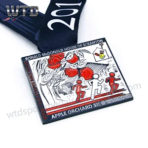 black finishing running souvenir medal