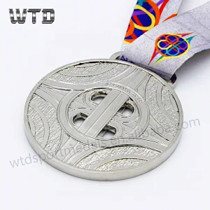 hollow-out medal with ribbon