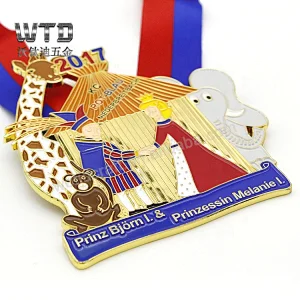 custom running sport medallion