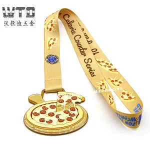 customized pizza medal