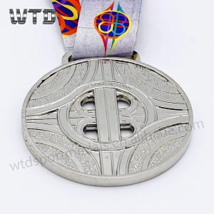 hollow-out medal with ribbon