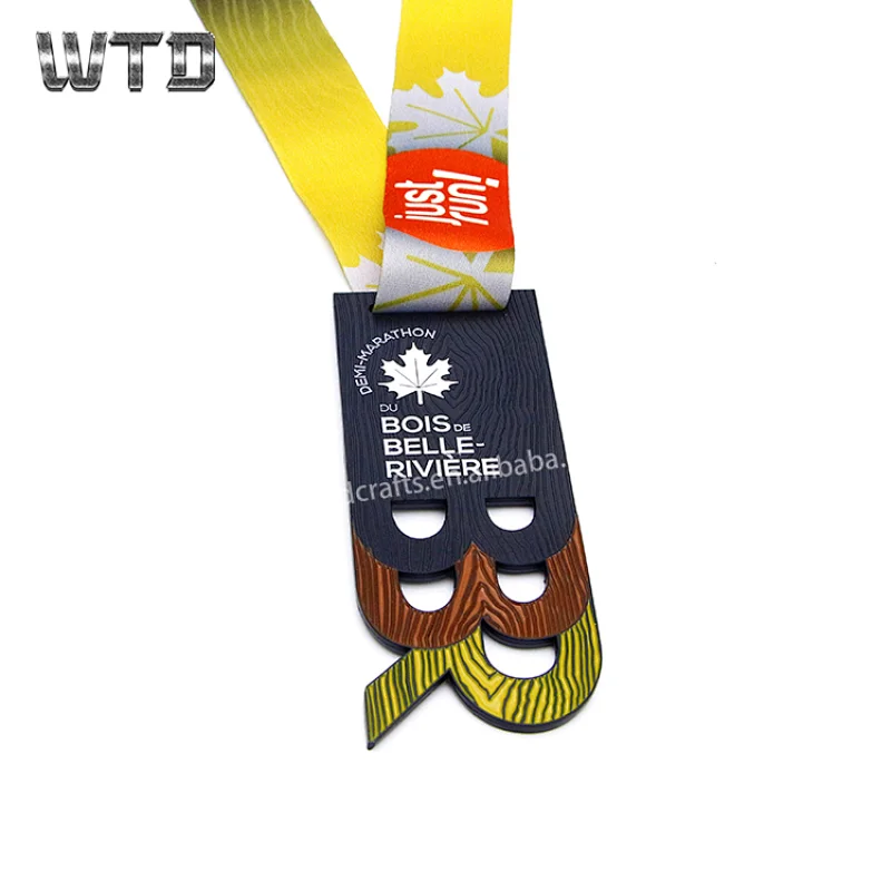 Demi-Marathon Run Medals