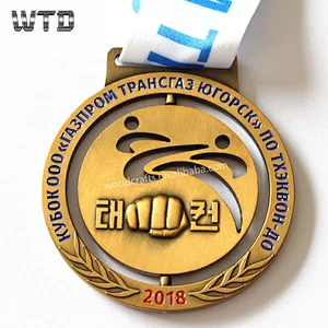 spinner marathlon medal