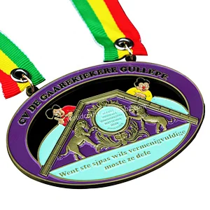 souvenir plate medallion