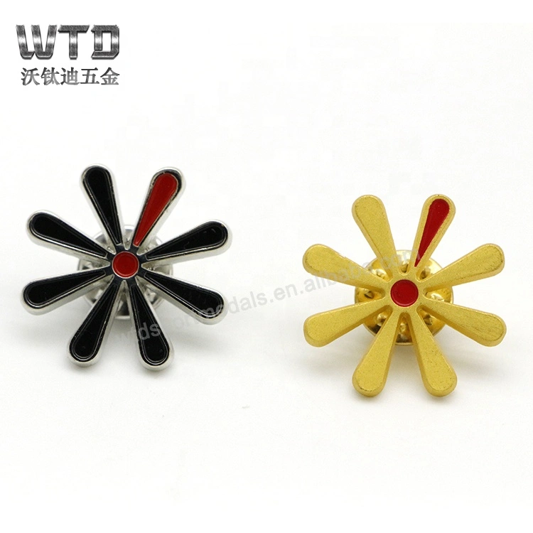 Bulk souvenir lapel pins in China