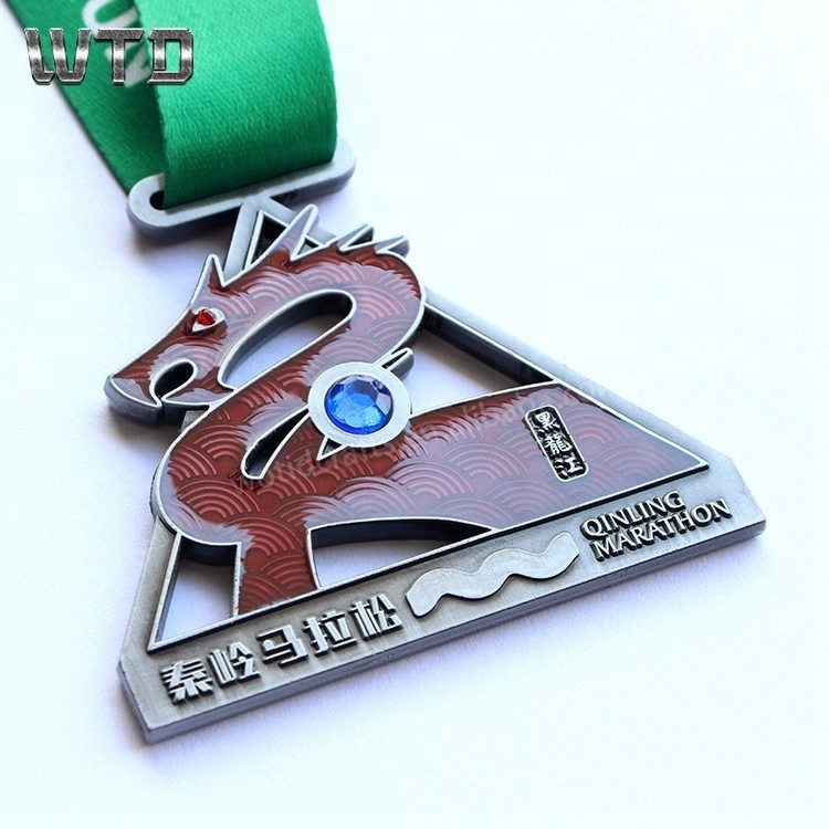 Customized Chinese Style Dragon Medals