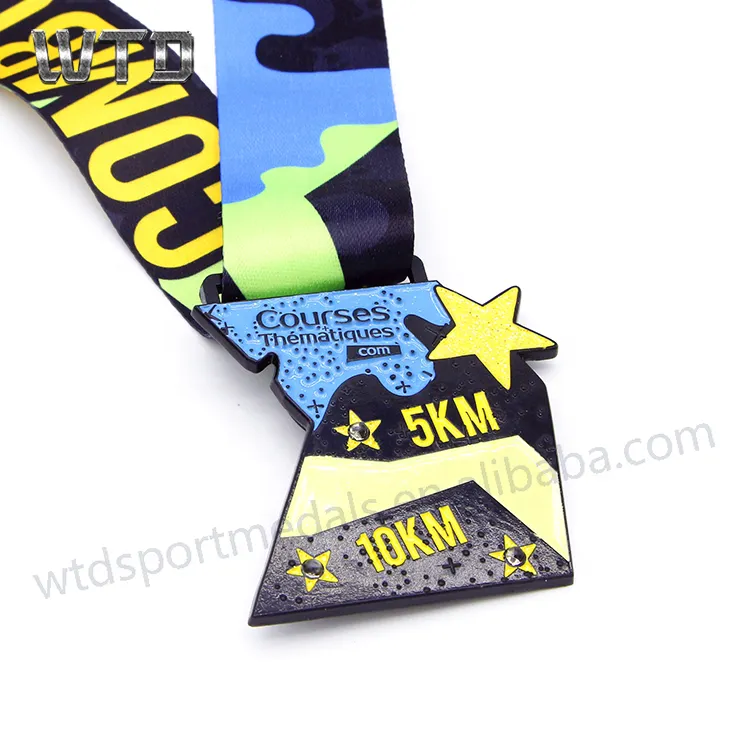 customized 5k 10K marathon medal with flashing light