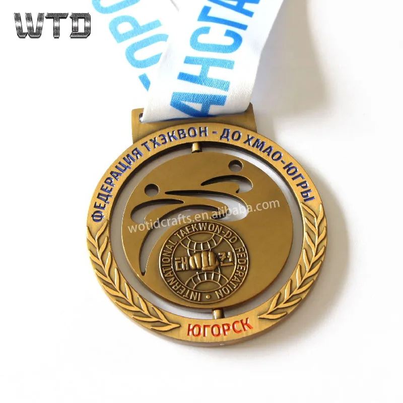 metal spinner marathlon medal