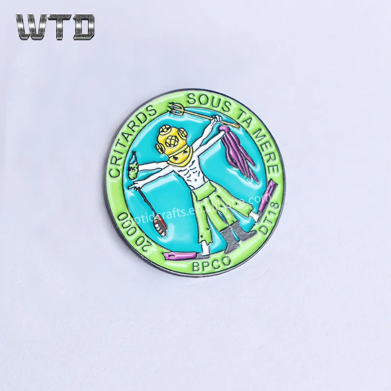 cheap stamping pin badge