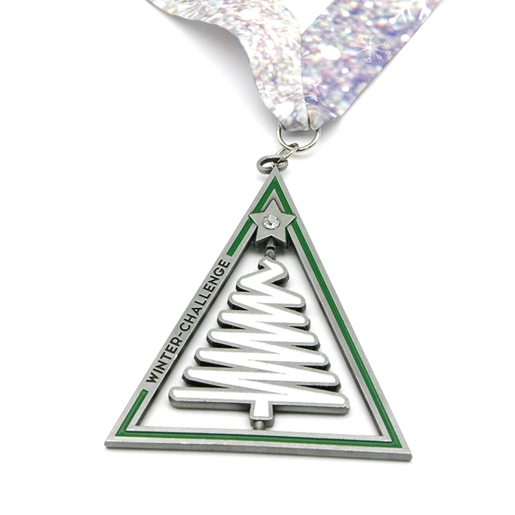 hollow out Christmas Tree Spinning Medal