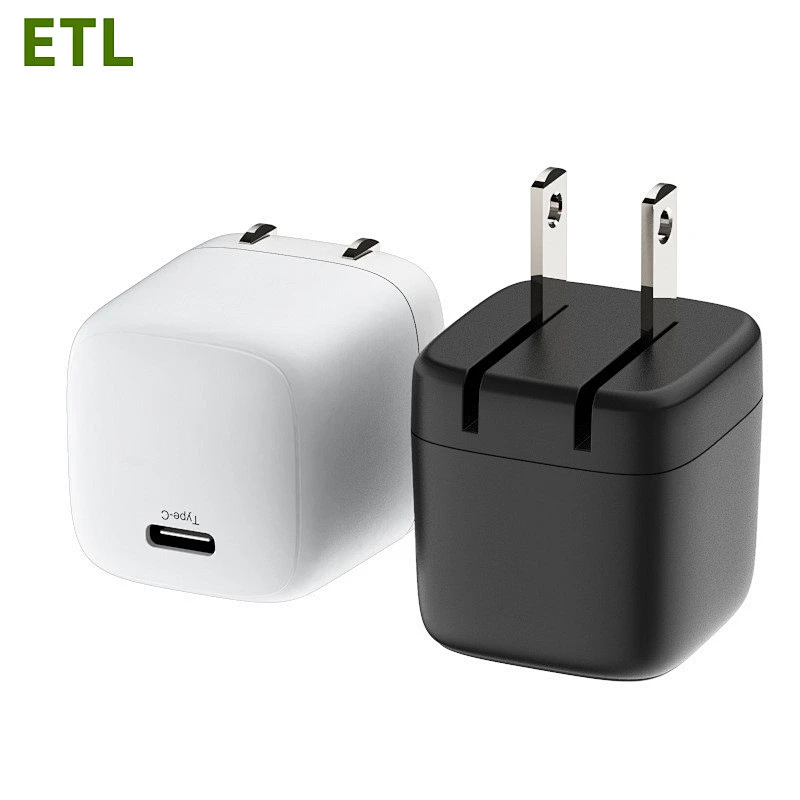 foldable PD20W Fast Charger