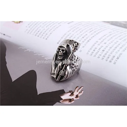 Trendy Death Skull Mens Ring