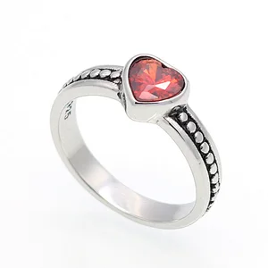 European Style Stainless Steel Titanium Zircon Heart Finger Ring For Friends