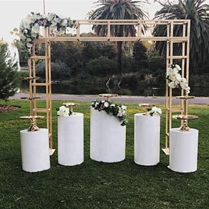 Naxilai White Acrylic Round Wedding Display Plinth Party Stand