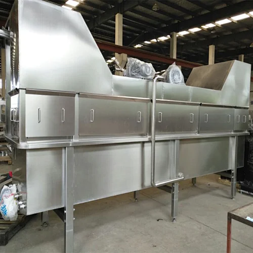 AUTOMATIC chicken slaughter machine