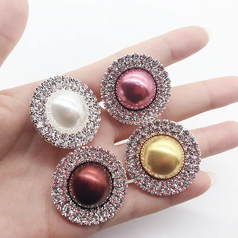 wholesale fashion cheap small rhinestone pearl brooch for wedding invitation decors