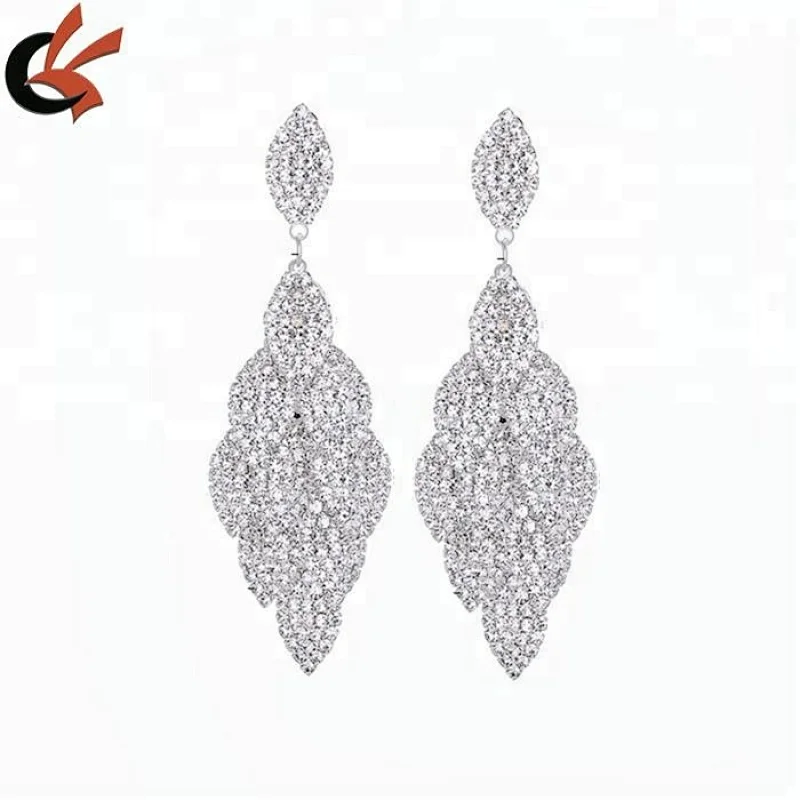 wholesale banquet silver cute rhinestone earrings