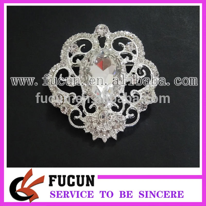 Guangzhou cheap rhinestone diamante embellishments brooch for wedding invitation in bulk