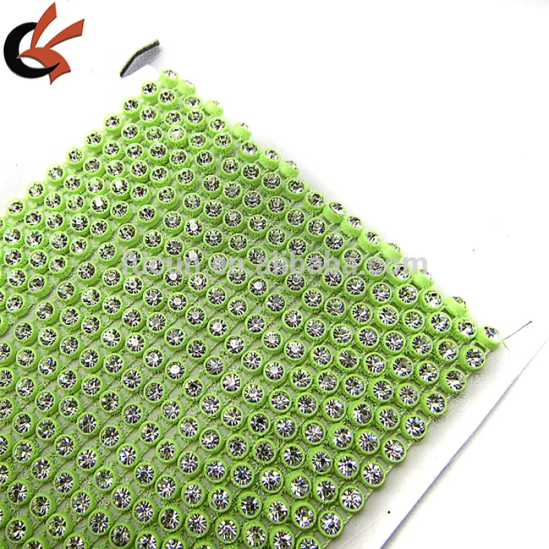 10 Yards 2mm Crystal Rhinestone key lime Plastic Base Look Banding Chain Trim