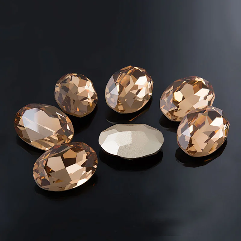 Fancy Jewelry Oval Facetted Cut Pointed Back Glass Stone Loose Drop Crystal