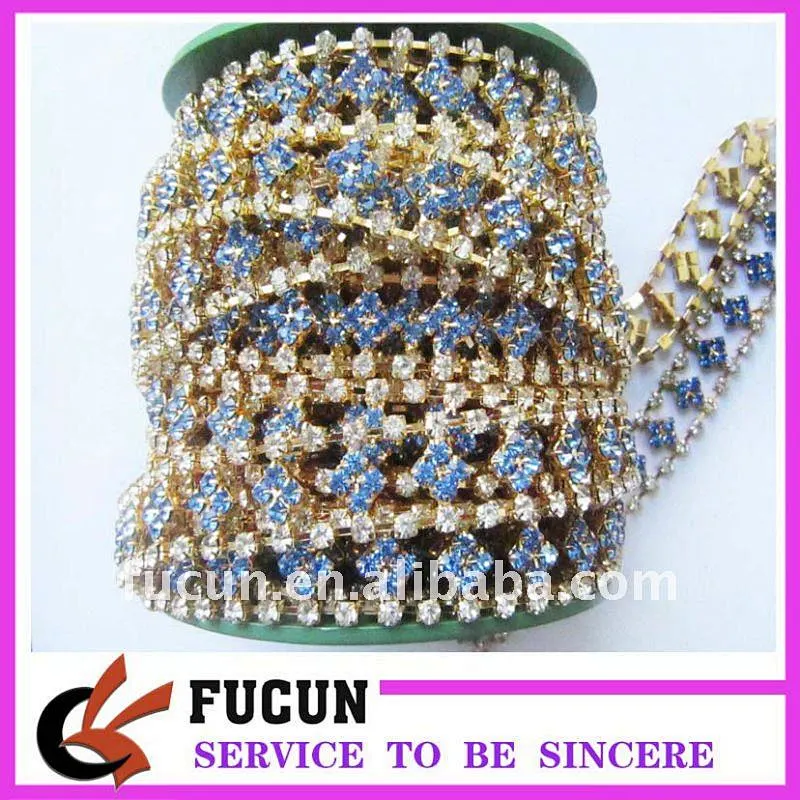 latest design rhinestone cup chain