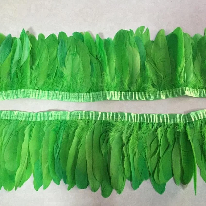 2018 hot selling cheap price factory dyed color bushy goose feather trimming