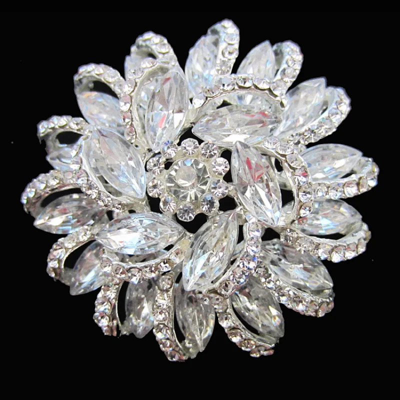 Decorative Party Favor Glass Stone Brooch Embellished For Wedding Invitation