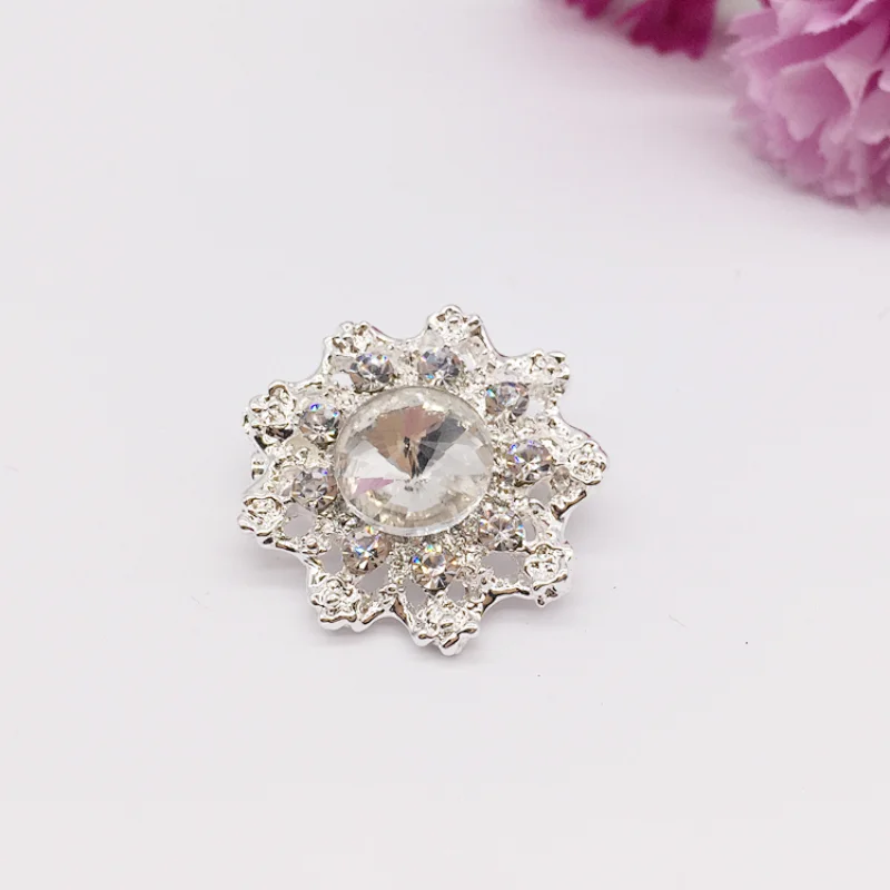 small clear alloy rhinestone label pin brooch