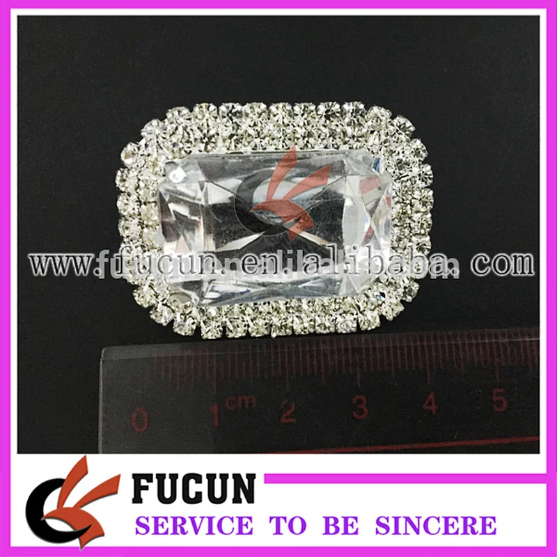 Cheap bulk rectangle design crystal acrylic rhinestone brooch for decoration