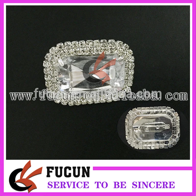 Cheap bulk rectangle design crystal acrylic rhinestone brooch for decoration