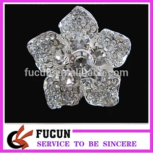 china wholesale brooch cheaper handmade brooch rhinestone artificial flower in bulk
