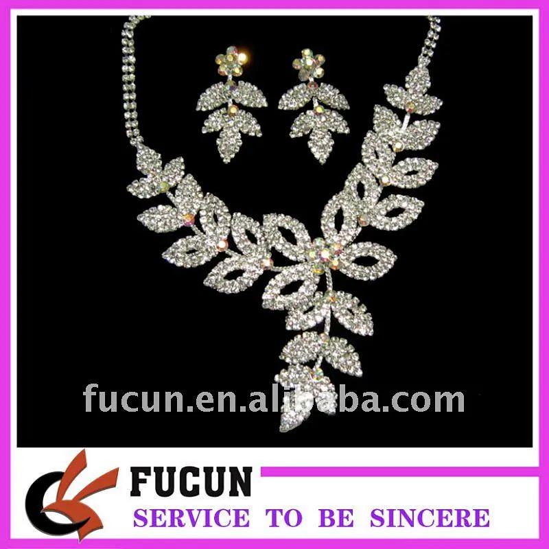wholesale wedding bridal diamond necklace and earring set