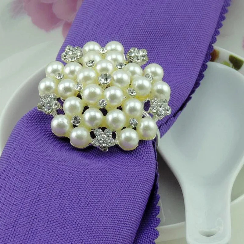 Hot selling handmade reusable rhinestone flower pearl beaded napkin ring for weddings