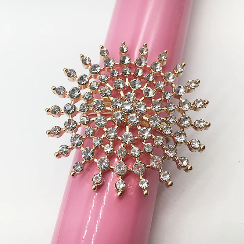 wholesale fashion metal gold plating wedding crystal napkin ring