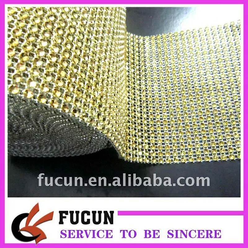 24 rows golden plastic mesh