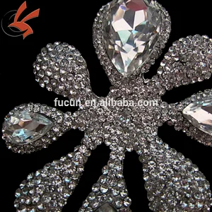 Vintage Style Large Wedding Crystal Brooch Pin