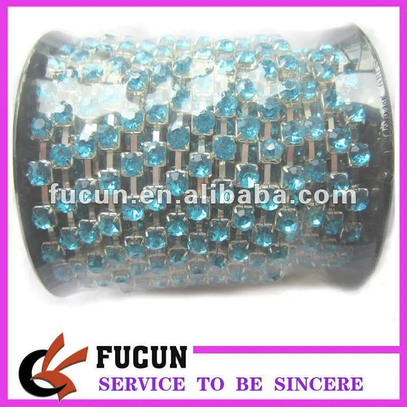 ss28 aquamarine rhinestone cup chain roll/ diamond chain roll