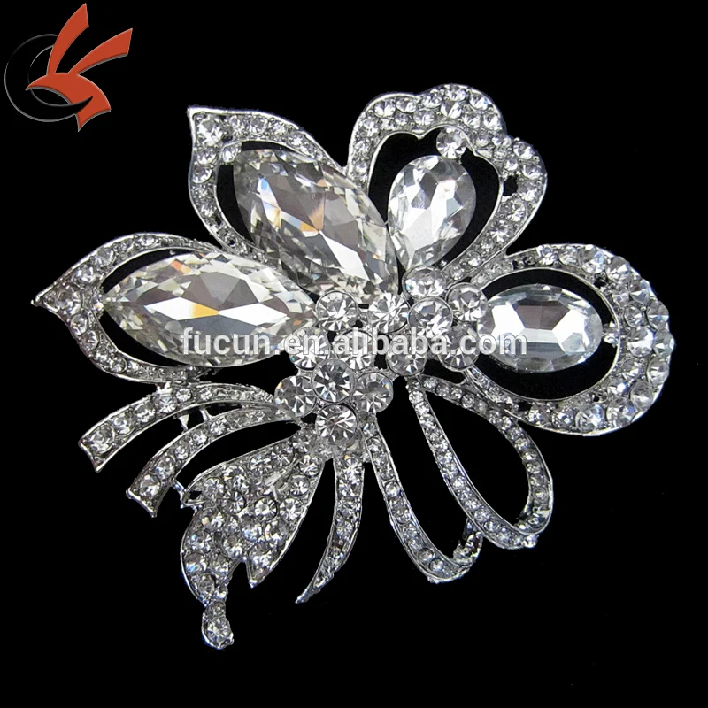 Elegant White Crystal Rhinestone Bouquet Flower Women Wedding Brooch Pin